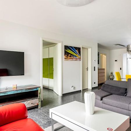 Wunderschoene Terrassenwohnung Mit Blick Ins Gruene! Meerbusch Buitenkant foto