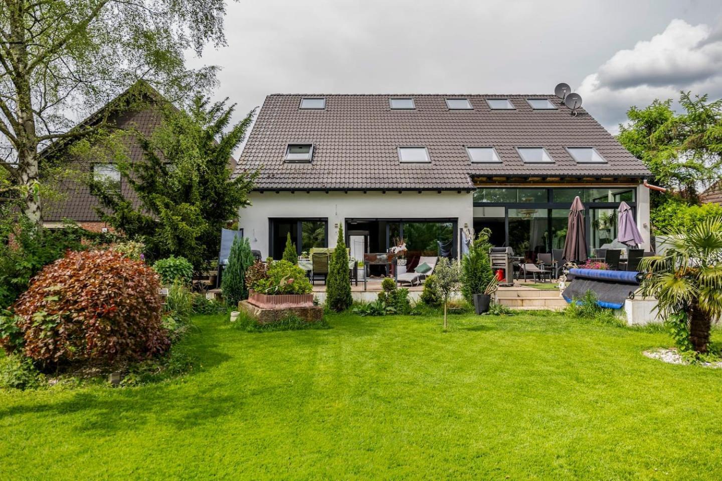 Wunderschoene Terrassenwohnung Mit Blick Ins Gruene! Meerbusch Buitenkant foto